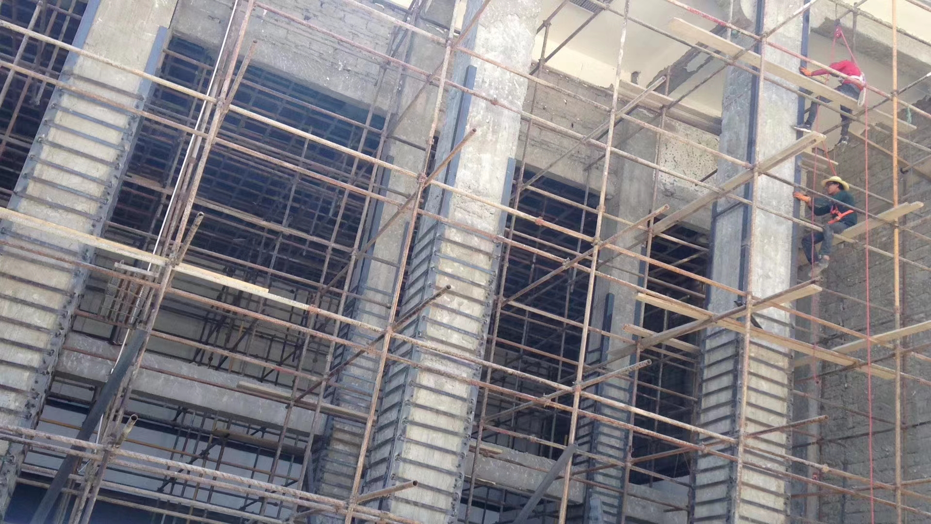 长坡镇砖混结构如何加固改造