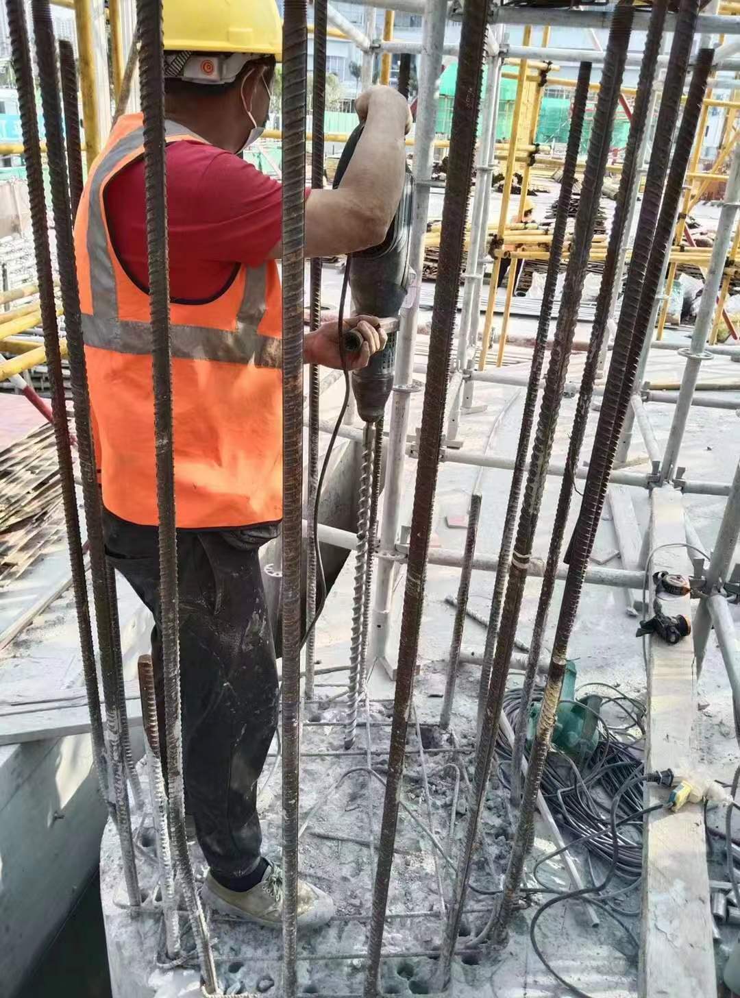 长坡镇增大截面法加固框架柱施工方案